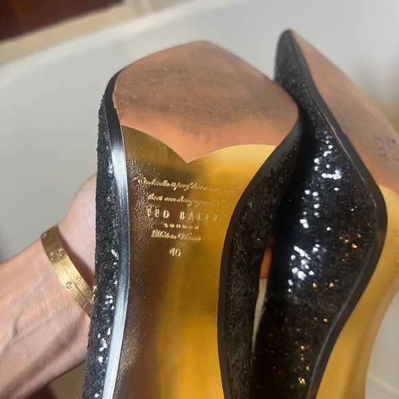 Ted Baker Black sparkly Stillettos size 40 beautiful condition inside and out - Picture 15 of 16